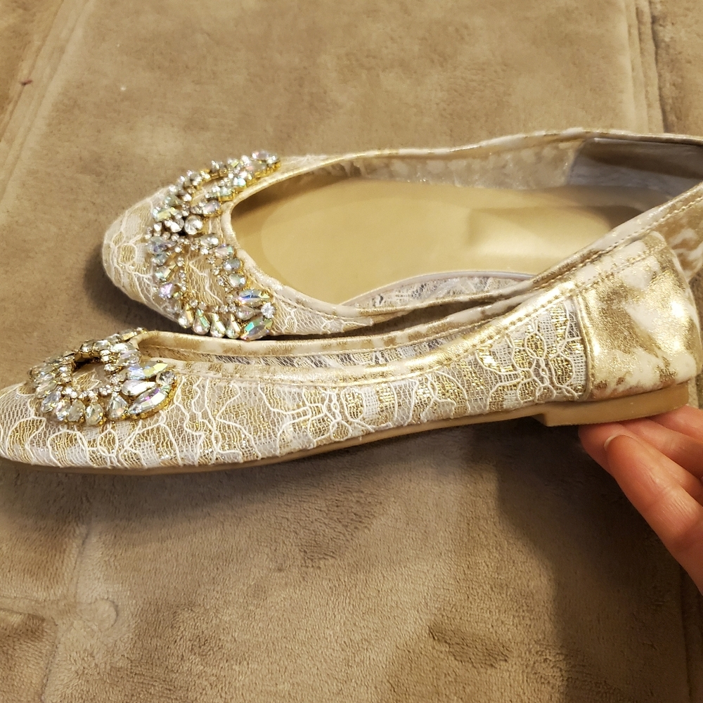 shoes - Picture 12 of 15